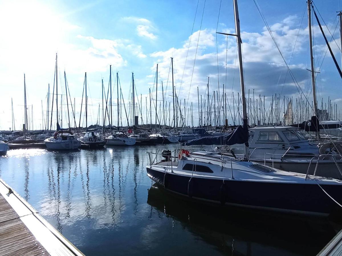 Le Kenav - Studio A 300 M Du Port Locmiquélic 外观 照片